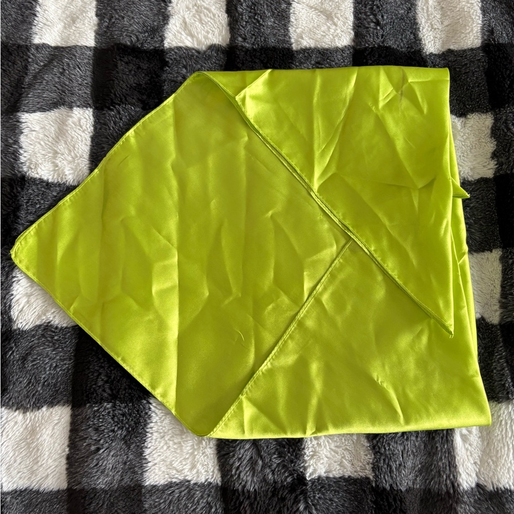 Amazon Bright Green Wrap